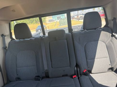 Used 2019 RAM 1500 Big Horn RWD image 8