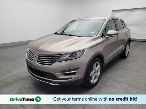 Used 2018 Lincoln MKC Premiere image 1