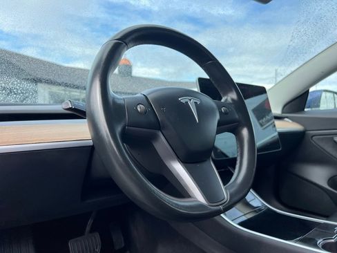 Used 2018 Tesla Model 3 Long Range image 44