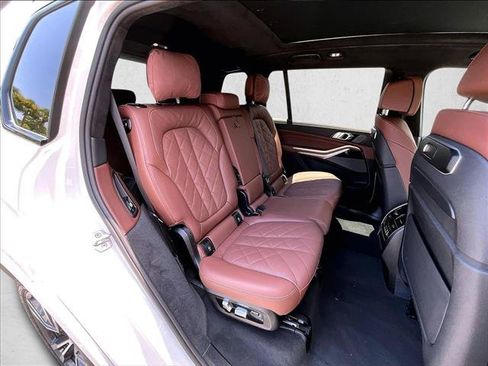 Used 2026 BMW X7 xDrive40i w/ Executive Package AWD/4WD image 29