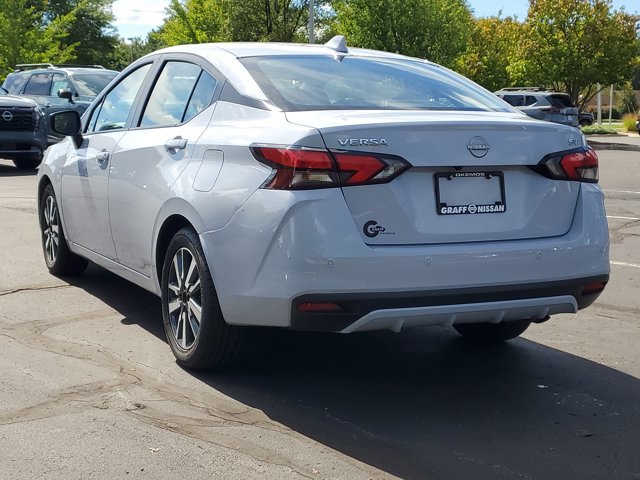 Certified 2024 Nissan Versa SV FWD image 4
