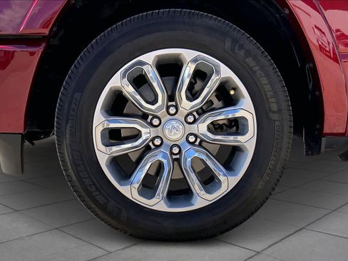 Used 2022 RAM 1500 Laramie w/ Laramie Southwest Edition image 10