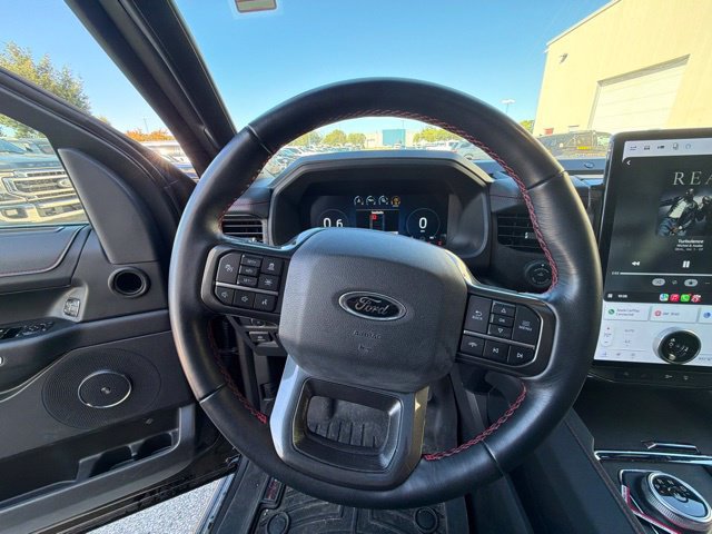 Used 2024 Ford Expedition Max Limited AWD/4WD image 24