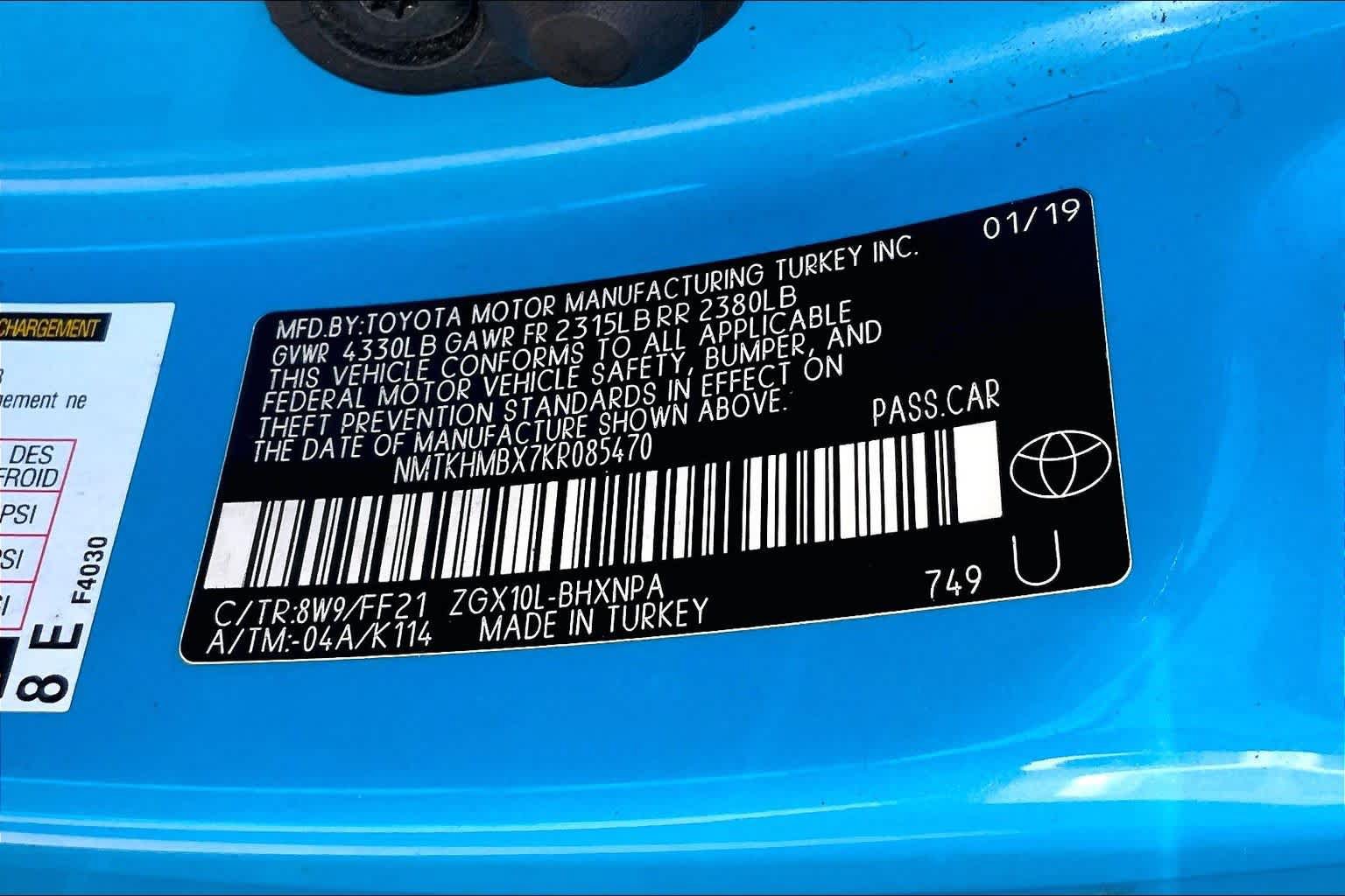 Used 2019 Toyota C-HR XLE FWD image 33