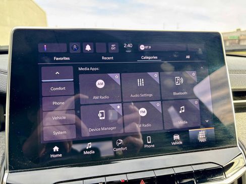 Used 2023 Jeep Compass Sport AWD/4WD image 4