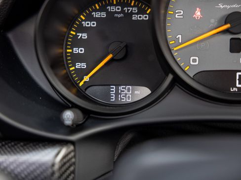 Certified 2025 Porsche 718 Boxster Spyder RS RWD image 28