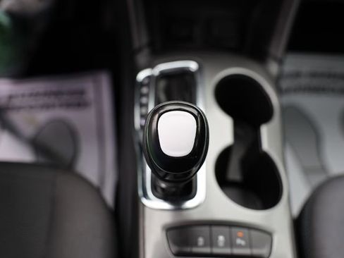 Used 2019 Chevrolet Cruze LT w/ Sun And Sound Package FWD image 28