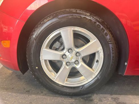 Used 2011 Chevrolet Cruze LT FWD image 28