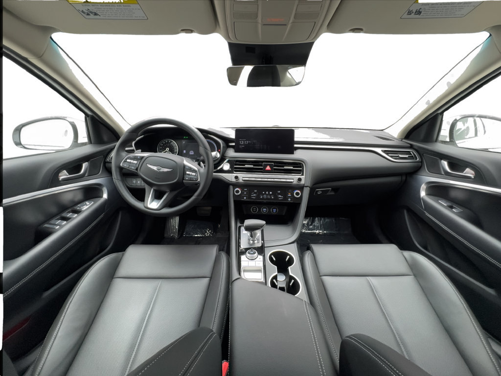 Used 2026 Genesis G70 2.5T RWD image 39