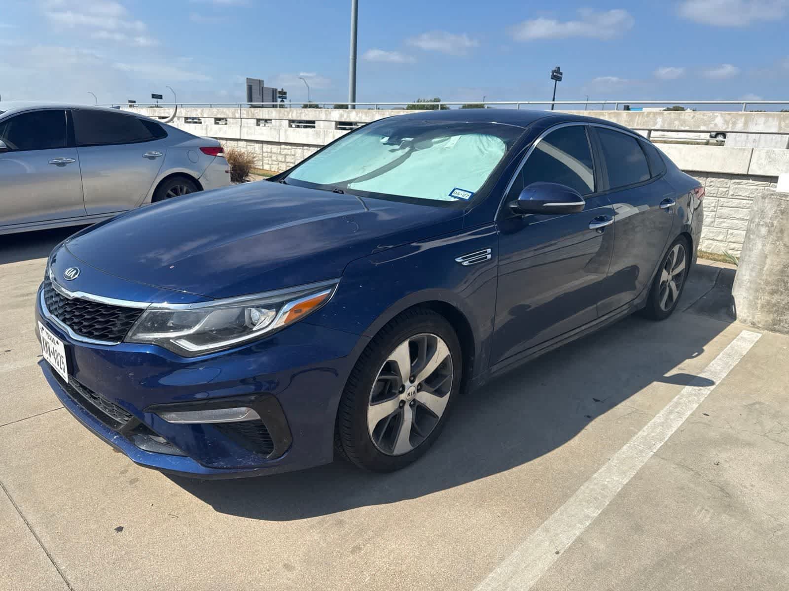 Used 2019 Kia Optima S FWD image 1