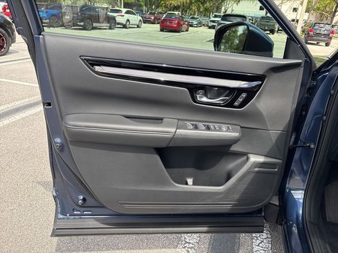 Used 2025 Honda CR-V EX-L image 15