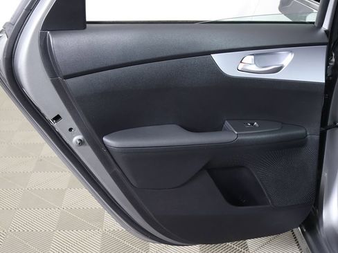Used 2024 Kia Forte LXS w/ LXS Technology Package FWD image 23
