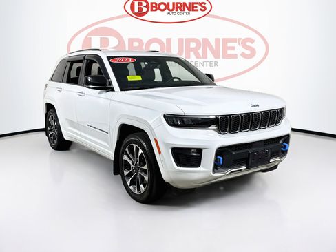 Used 2023 Jeep Grand Cherokee Overland w/ Advanced Protech Group III image 1