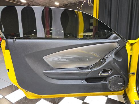 Used 2010 Chevrolet Camaro SS w/ LPO, Ground Effects Package image 75