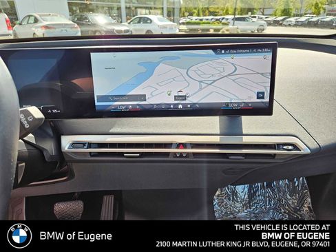 Used 2025 BMW iX xDrive50 image 29
