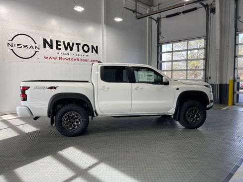New 2026 Nissan Frontier PRO-4X w/ Pro Premium Package image 8
