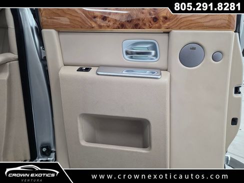Used 2006 Rolls-Royce Phantom Sedan RWD image 20