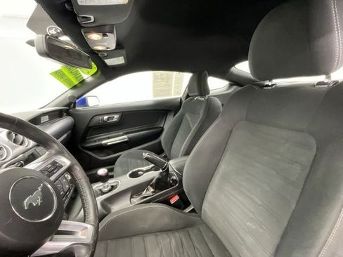 Used 2015 Ford Mustang EcoBoost image 4