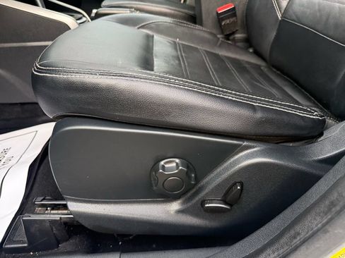 Used 2020 Ford EcoSport Titanium AWD/4WD image 15