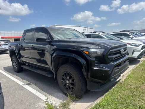 Used 2024 Toyota Tacoma SR AWD/4WD image 3