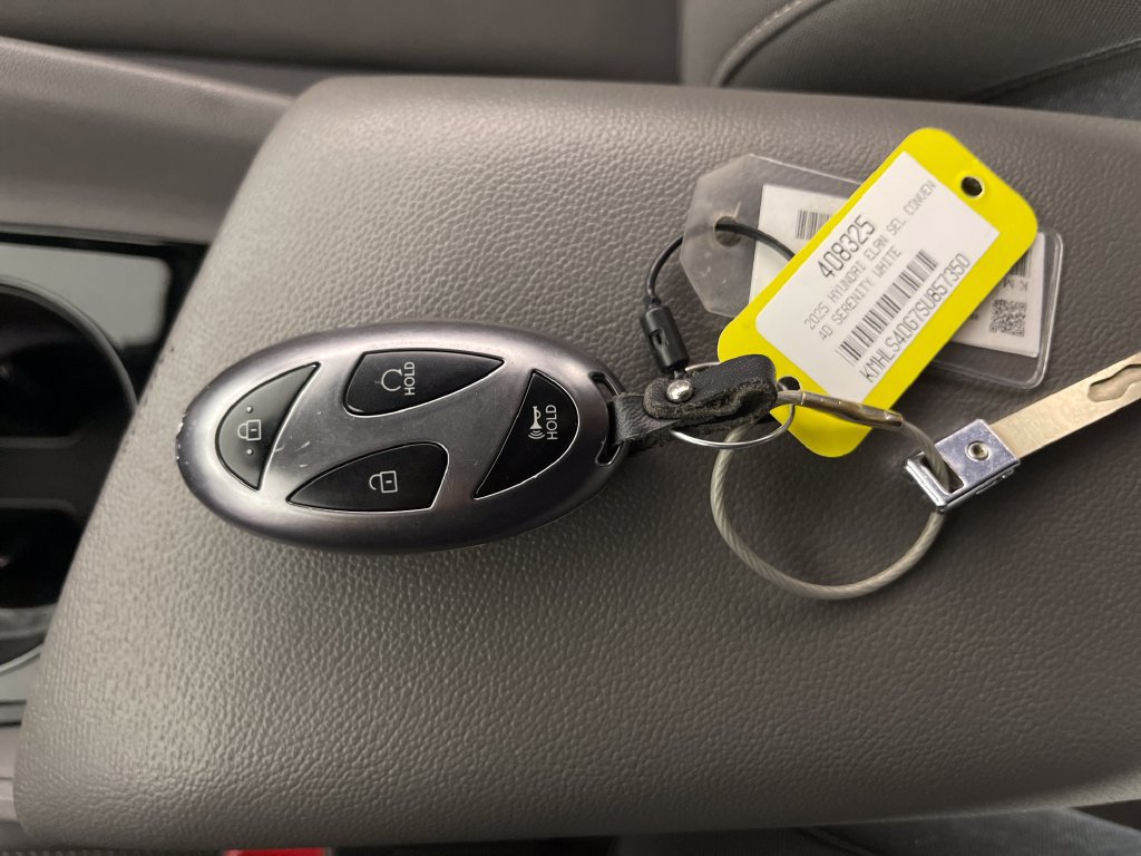 Certified 2025 Hyundai Elantra SEL FWD image 27