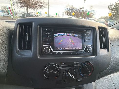 Used 2019 Nissan NV200 S w/ Cruise Control Package image 14
