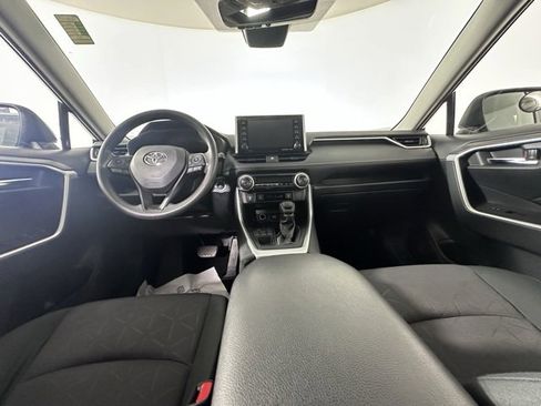 Used 2019 Toyota RAV4 XLE image 19