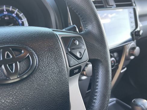 Used 2016 Toyota 4Runner SR5 RWD image 26
