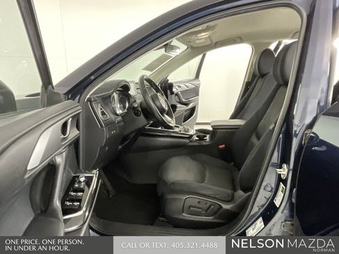 Used 2019 MAZDA CX-9 Sport image 11