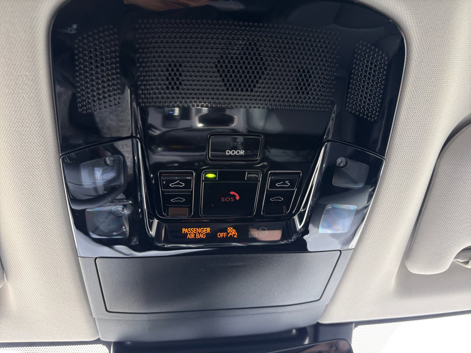 Used 2025 Lexus NX 350h AWD w/ Accessory Package (2T) image 29