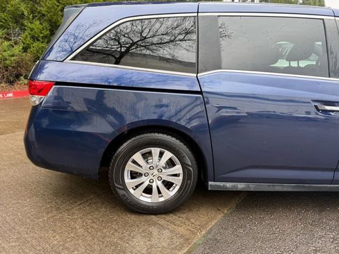 Used 2015 Honda Odyssey EX-L image 11