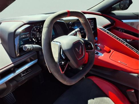 Used 2022 Chevrolet Corvette Stingray Preferred Cpe w/ Z51 Performance Package image 13