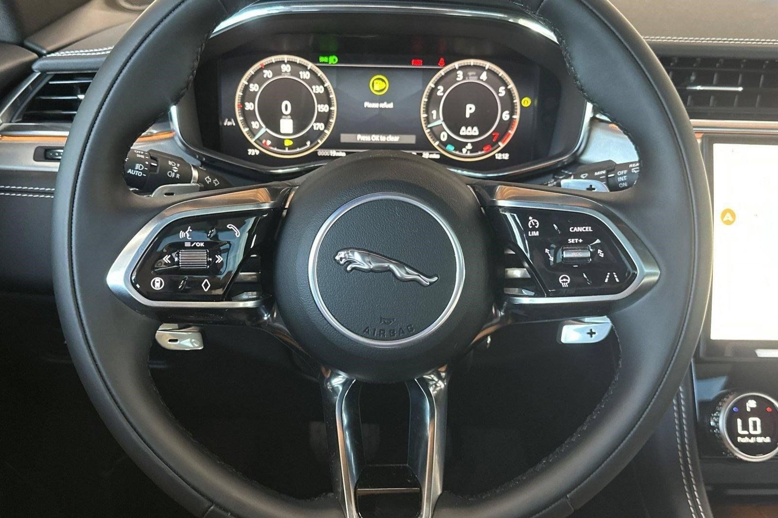 New 2026 Jaguar F-PACE R-Dynamic S AWD/4WD image 10
