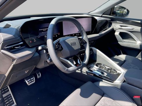 New 2026 Audi SQ5 Premium Plus AWD/4WD image 8