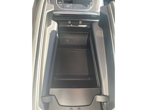 Used 2025 BMW X5 xDrive40i w/ Climate Comfort Package image 33