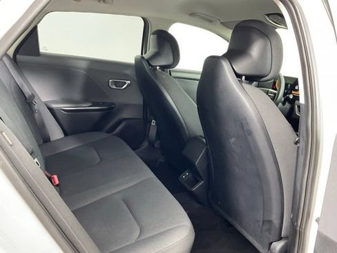 Used 2025 Kia K4 FWD image 19