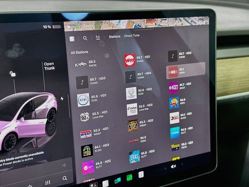 Used 2022 Tesla Model Y Long Range AWD/4WD image 19