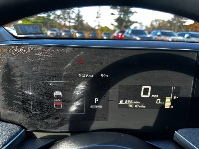 Certified 2025 Nissan Kicks SV FWD image 28