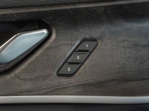 New 2025 Jeep Grand Cherokee Limited w/ MOPAR Finishing Package image 36