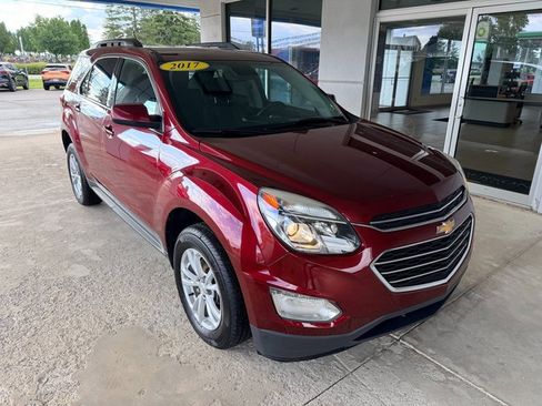 Used 2017 Chevrolet Equinox LT w/ Convenience Package FWD image 5
