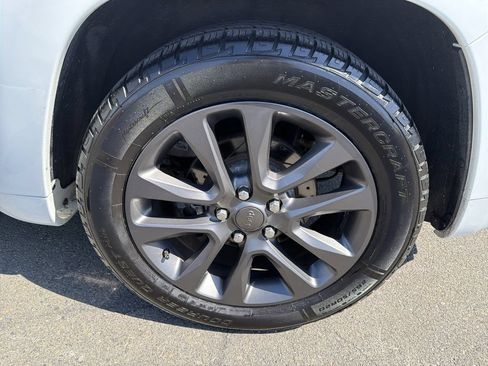 Used 2019 Jeep Grand Cherokee High Altitude AWD/4WD image 31