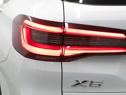 Used 2023 BMW X5 sDrive40i w/ Parking Assistance Package RWD image 32