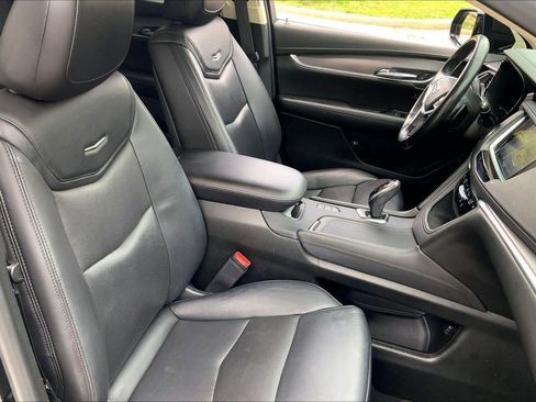 Used 2019 Cadillac XT5 Luxury image 7