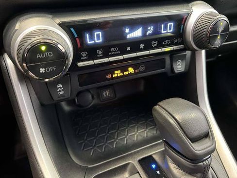 Certified 2024 Toyota RAV4 XLE FWD image 22