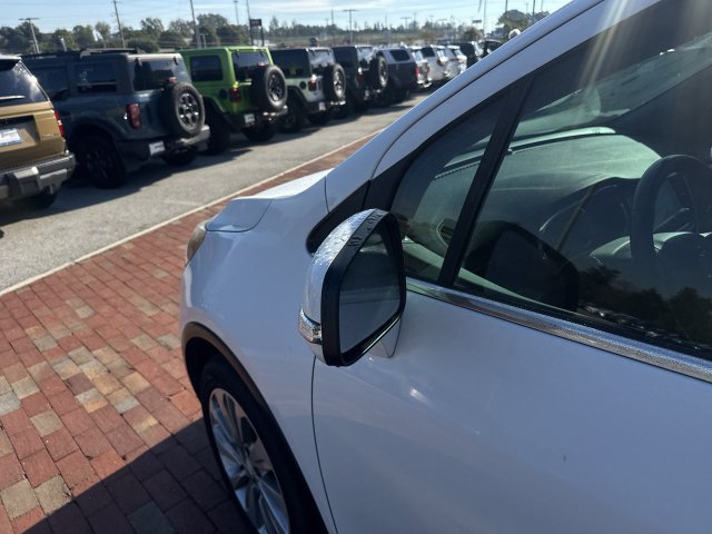 Used 2018 Buick Encore Preferred FWD image 30