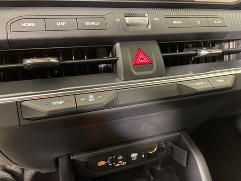 New 2025 Kia K4 GT-Line w/ GT-Line Sunroof Package image 33