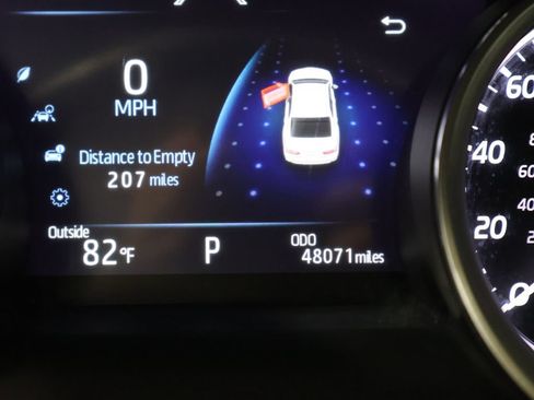 Used 2022 Toyota Camry LE AWD/4WD image 37
