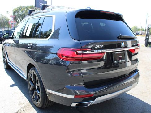 Used 2022 BMW X7 xDrive40i w/ Premium Package image 49