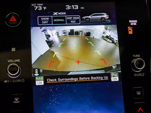 Used 2023 Subaru Outback Onyx Edition XT image 27