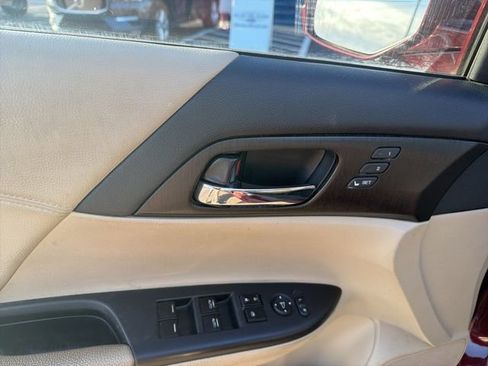 Used 2013 Honda Accord EX-L image 18